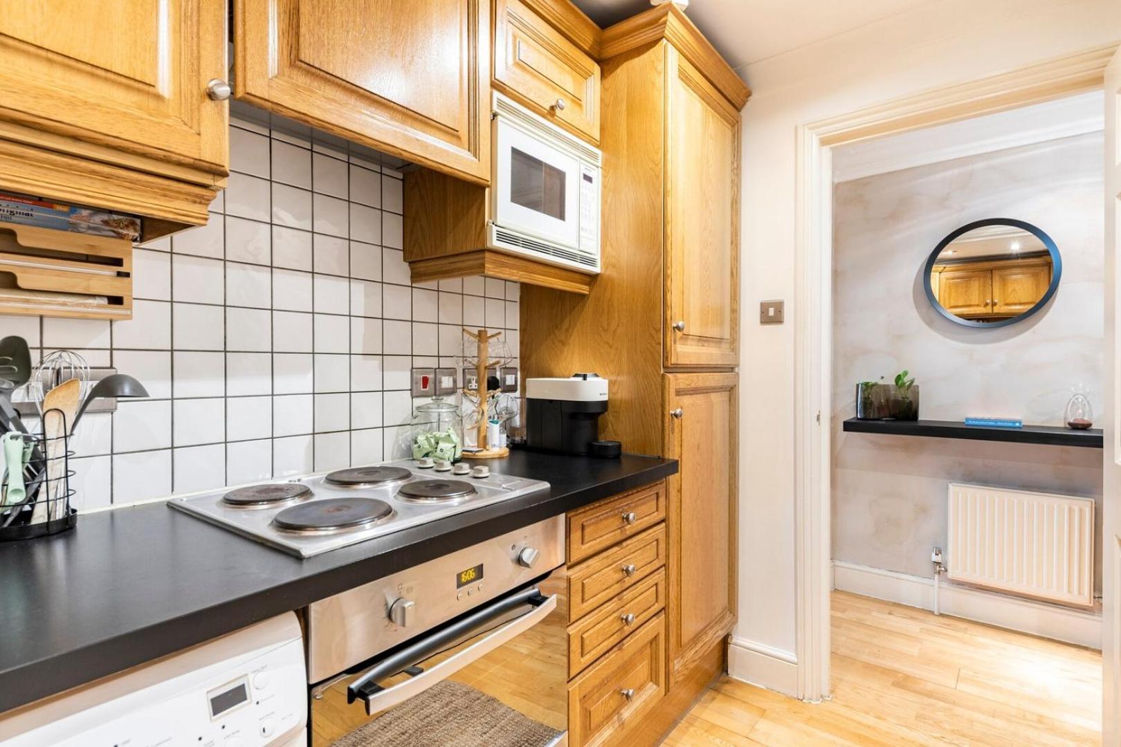Ferienhaus Private Bedroom&bath Marylebone *